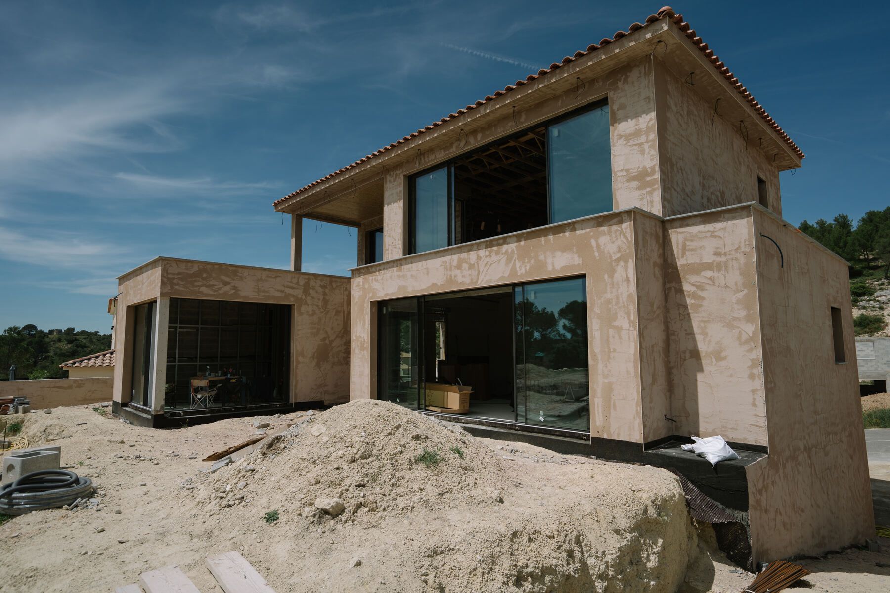 Façades enduites et baies